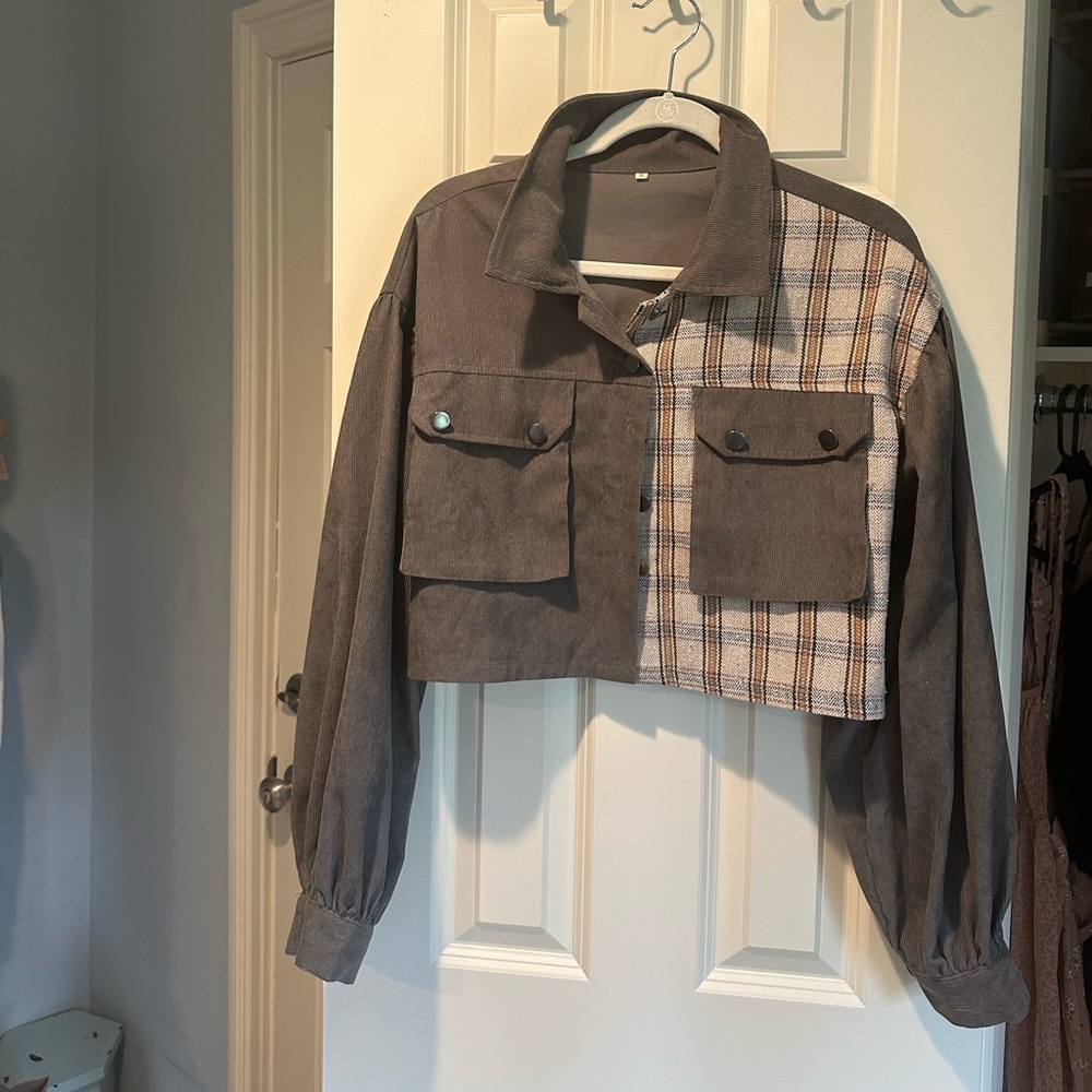 Cropped jacket